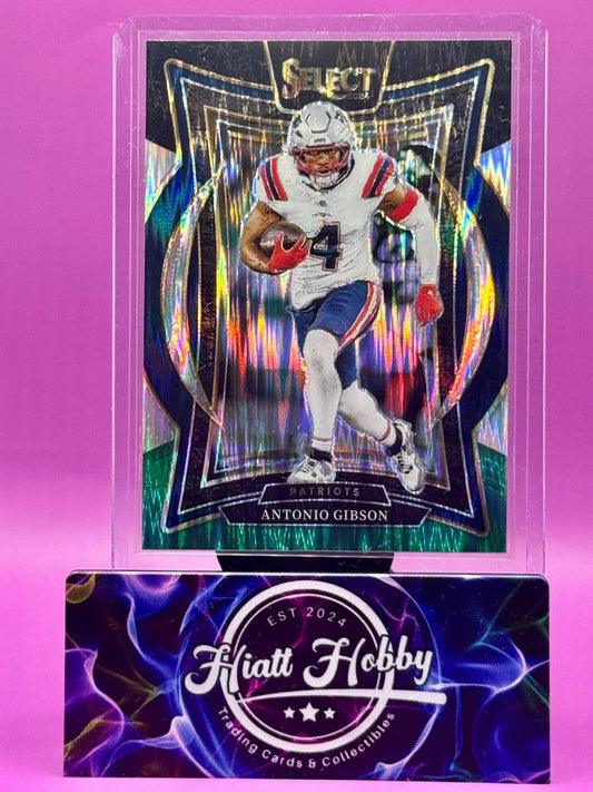 2024 Panini Select - Concourse - Antonio Gibson #7 Black & Green Shock Prizm