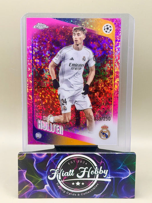 2025-26 Topps Chrome UEFA Soccer - #39 Dean Huijsen - Fuchsia Mini Diamond /250