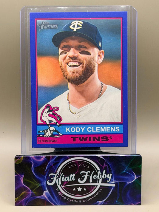 2025 Topps Heritage High Number - Kody Clemens #658 - Dark Blue Boarder